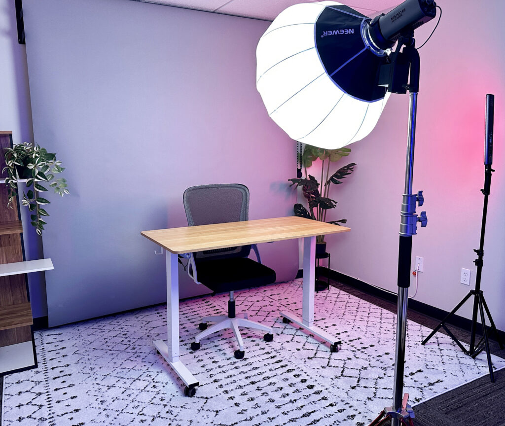 Creator Desk